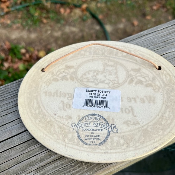 Ceramic Trinity Pottery Plaque We’re Staying Together For The Sake Of The Cat - Picture 8 of 10